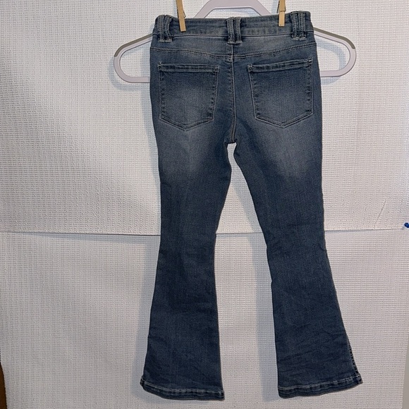 SQUEEZE Slightly Distressed Boot Cut Denim Jeans Girls Size 7 - Picture 4 of 5